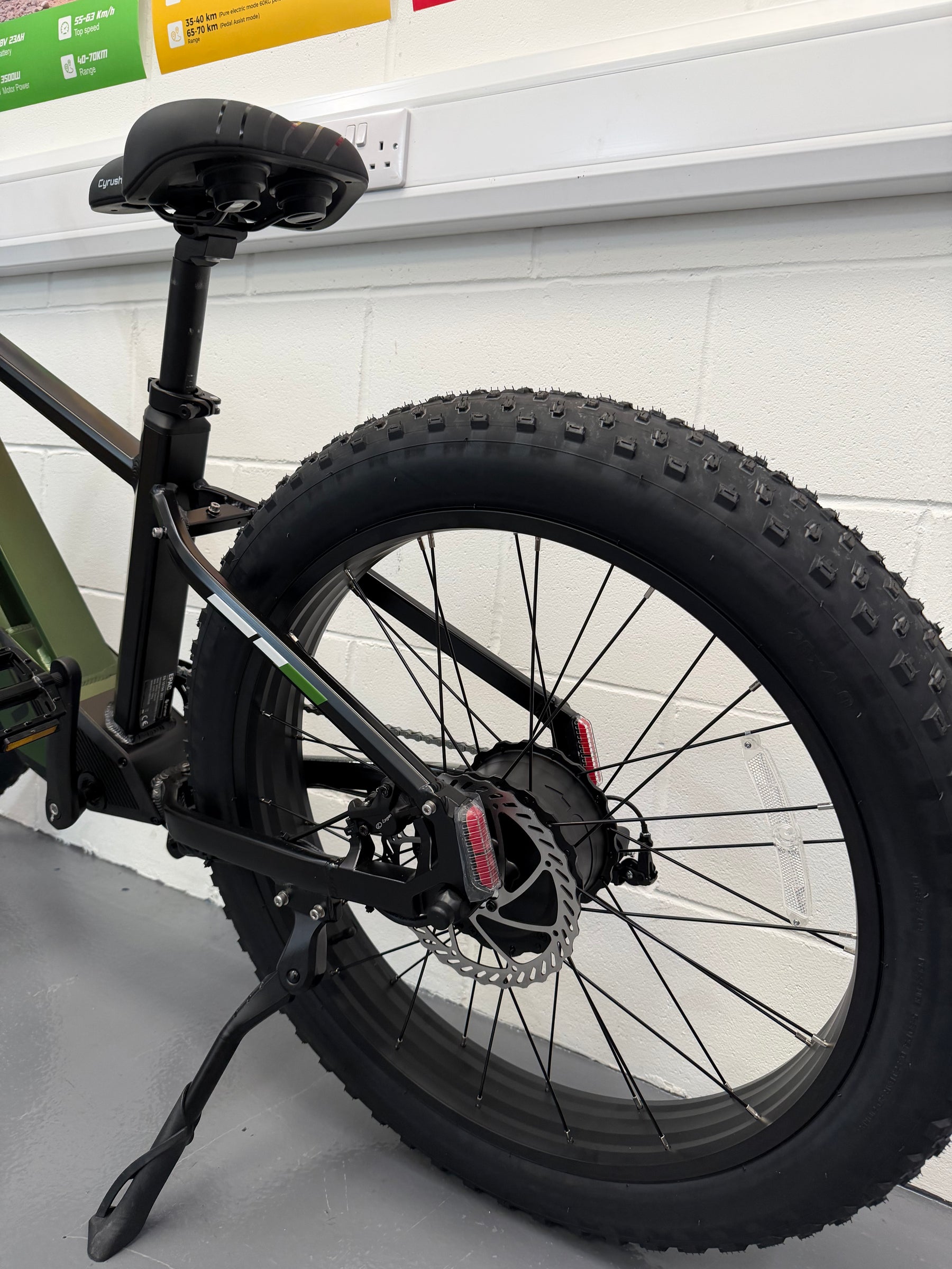Real product photo of Cyrusher Zenith Electric Bike from TrailSurge