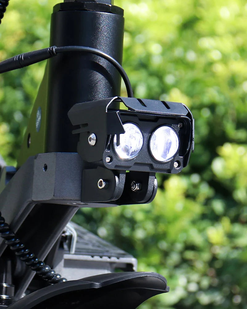 iENYRID S1 Off Road Electric Scooter 700W 48V 15Ah iENYRID