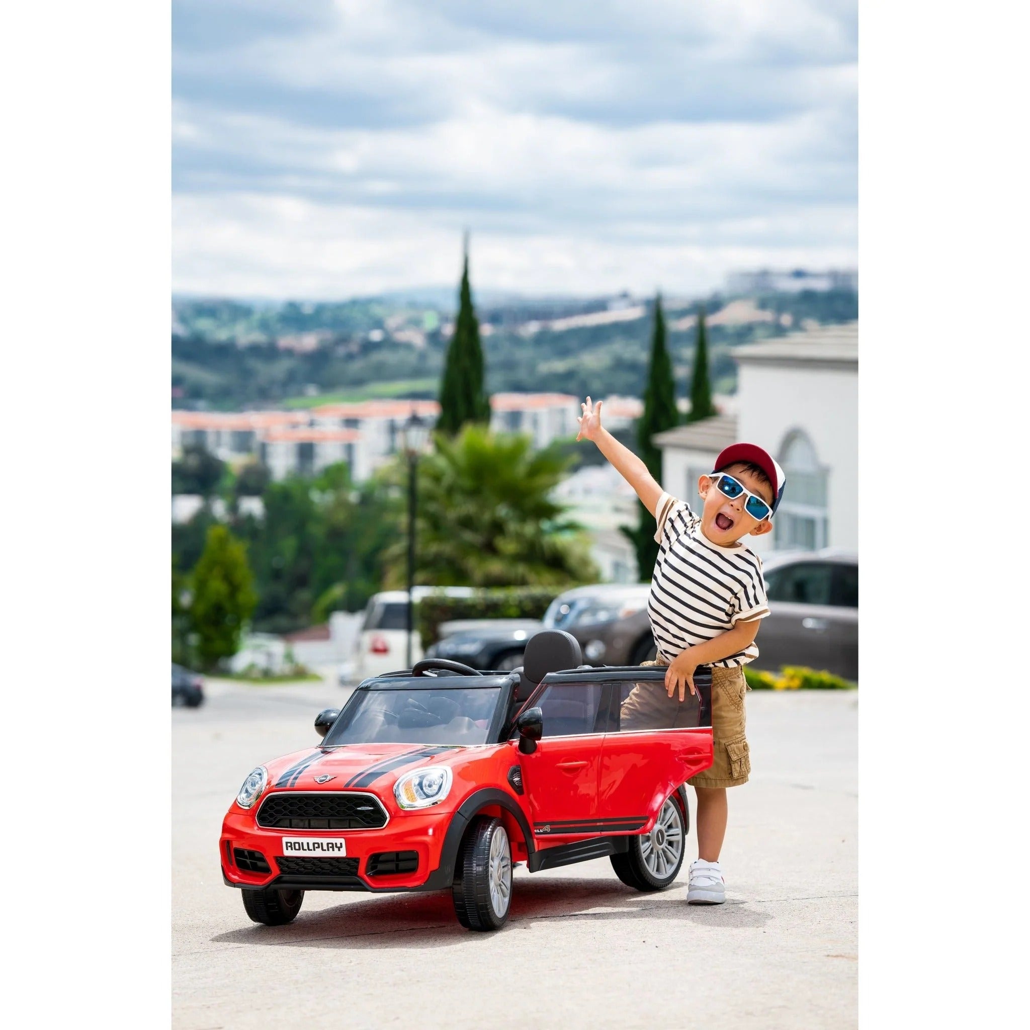 Rollplay Mini Countryman 6 Volt Car with Remote Control 6