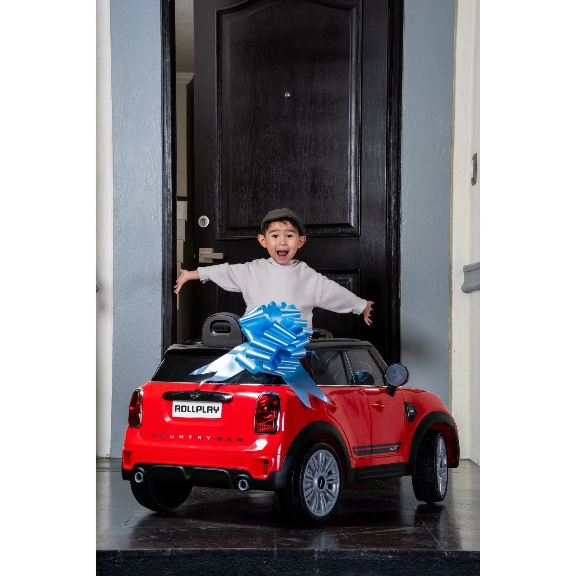 Rollplay Mini Countryman 6 Volt Car with Remote Control 5