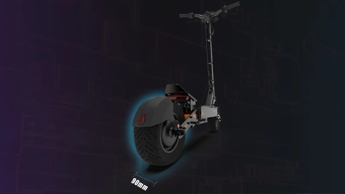 KuKirin G4 11 inch off-road tyre detail