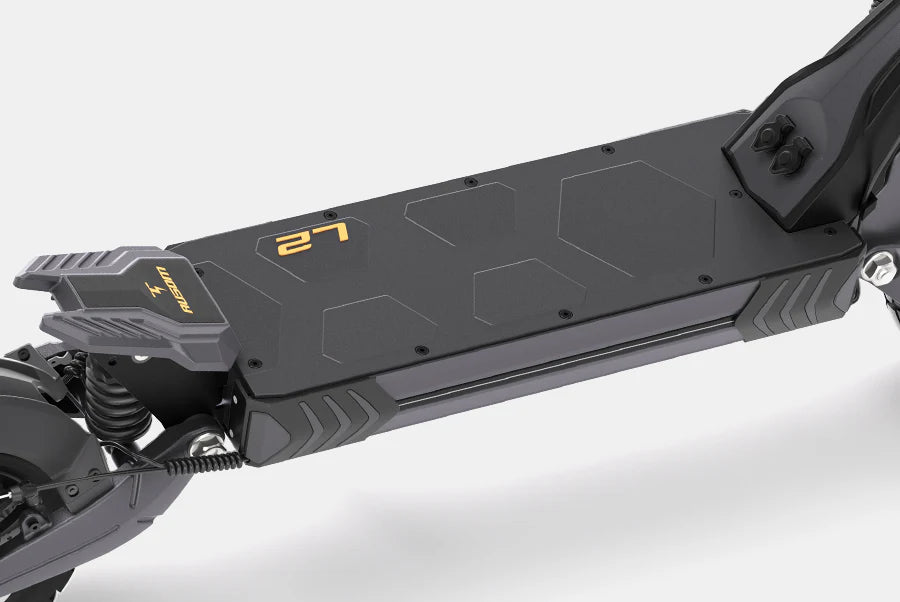 Ausom L2 Dual Motor Electric Scooter 1600W 48V 15AH Ausom