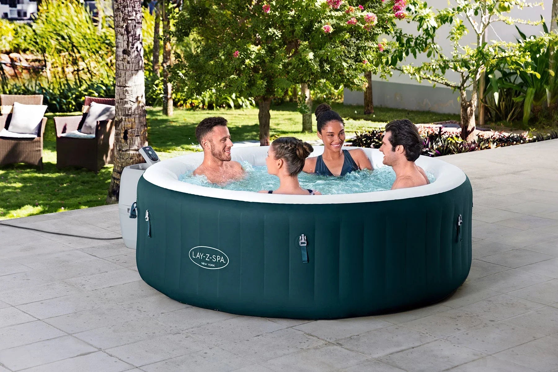 Lay-Z Spa New York AirJet™ Hot Tub 9