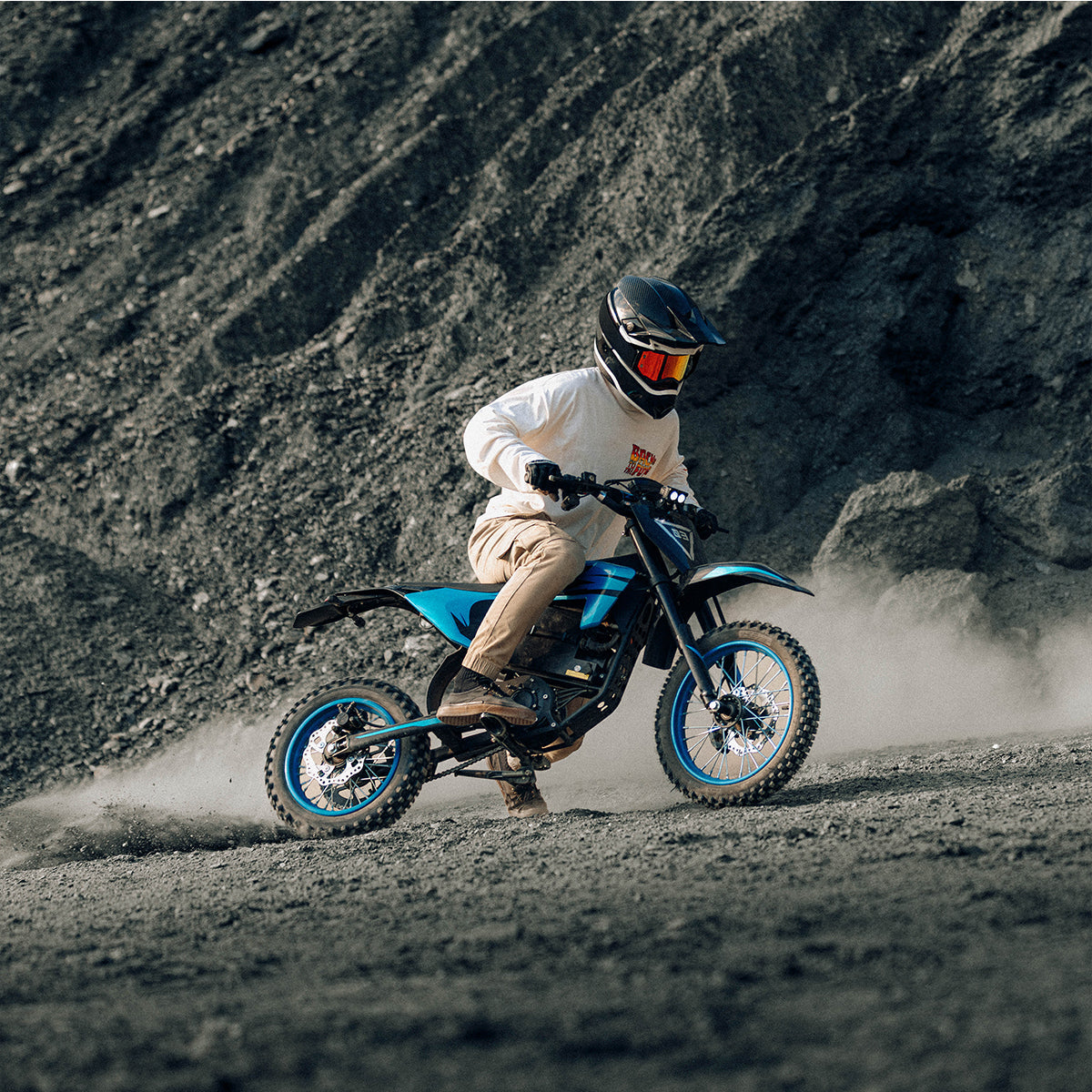 ZAWES S3 5000W Electric Dirt Bike – 60V Off-Road Motorcycle – Off-road riding photograph